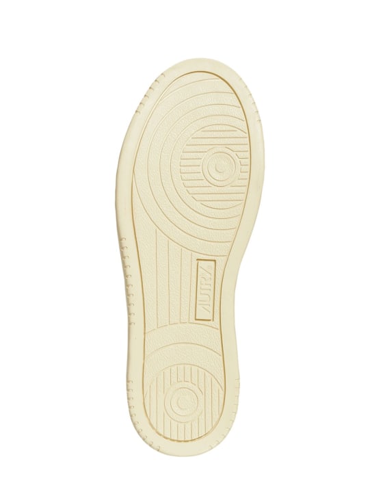 Autry: Sneakers "Medalist"