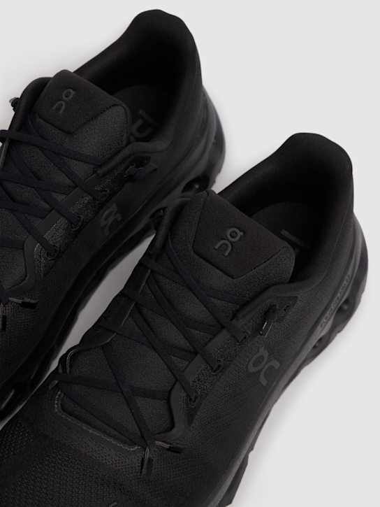 On: Cloudtilt sneakers