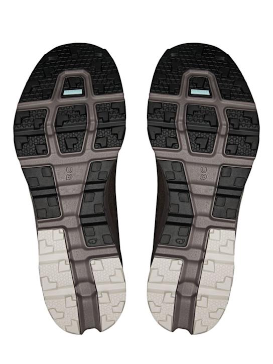 On: Cloudvista 2 sneakers