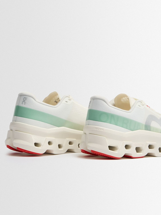 On: Cloudmonster 1 sneakers