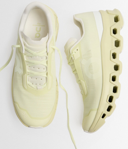 On: Cloudmonster Void sneakers