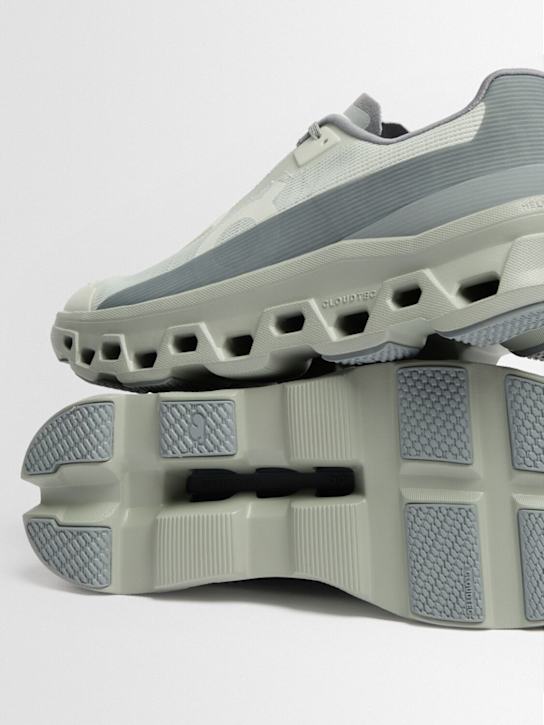 On: Cloudmonster Void sneakers