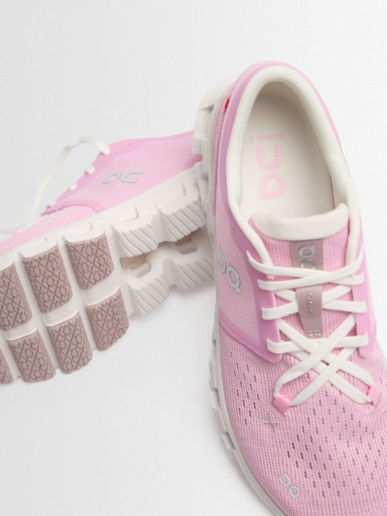 On: Cloud X 4 sneakers
