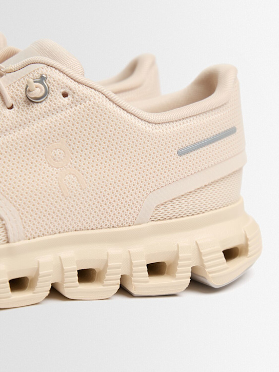 On: Cloud 6 sneakers