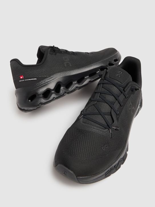 On: Cloudtilt sneakers
