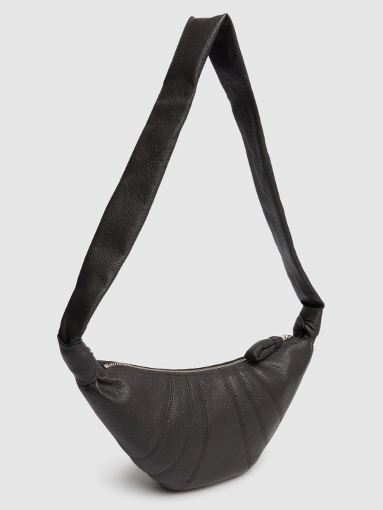 Lemaire: Kleine Tasche aus Narbleder „Croissant“