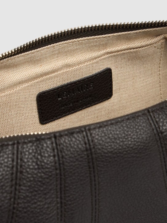 Lemaire: Kleine Tasche aus Narbleder „Croissant“