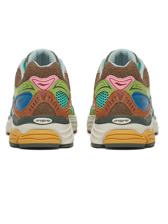 Saucony: Progrid Omni 9 sneakers