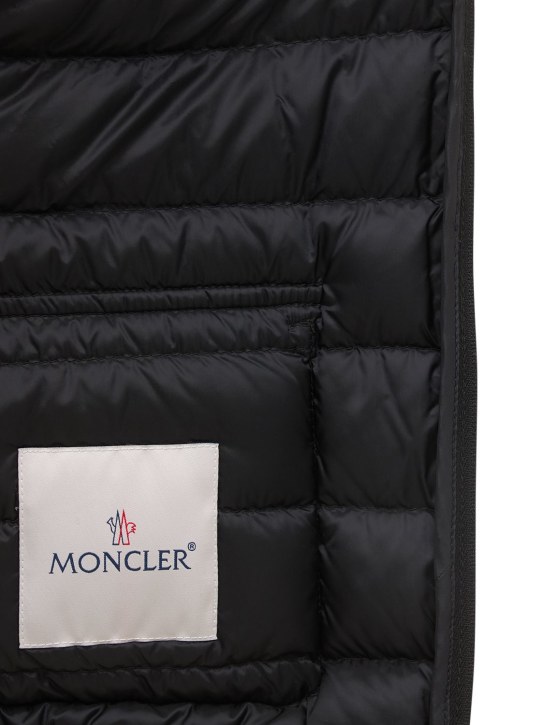 Moncler: Lans nylon down jacket
