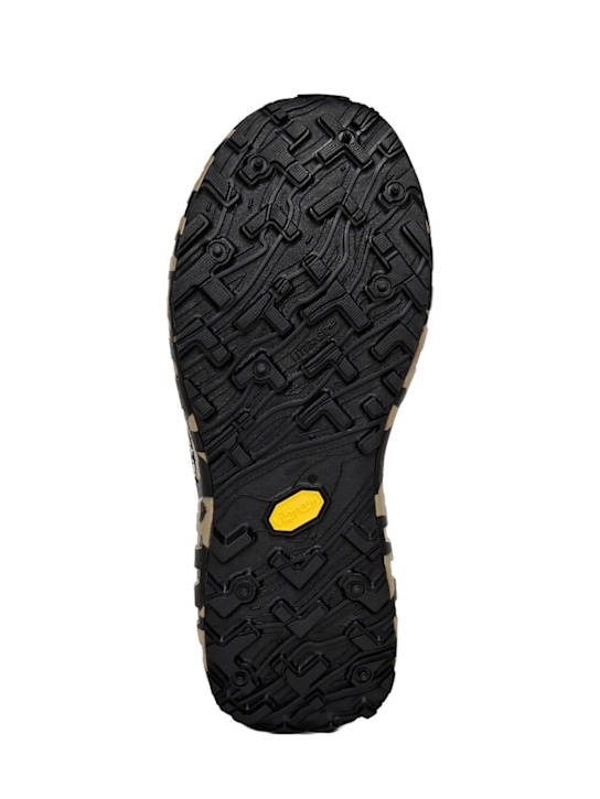 Norda: 001 Dyneema trail running sneakers