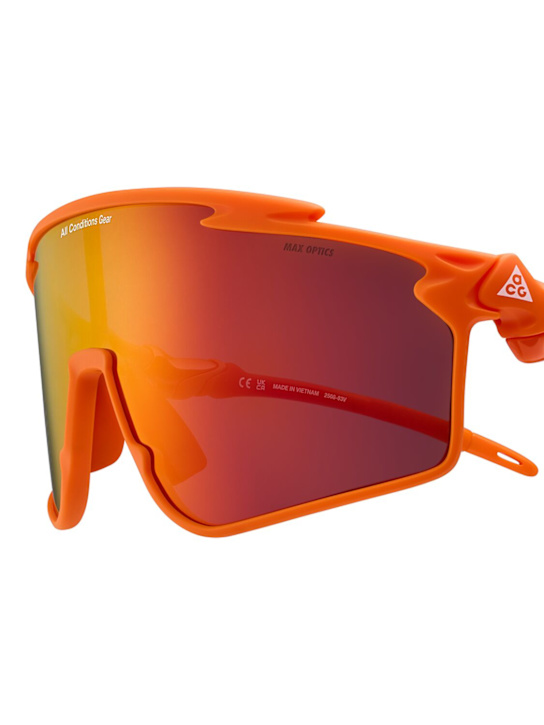 Nike: ACG Vista Vert sunglasses