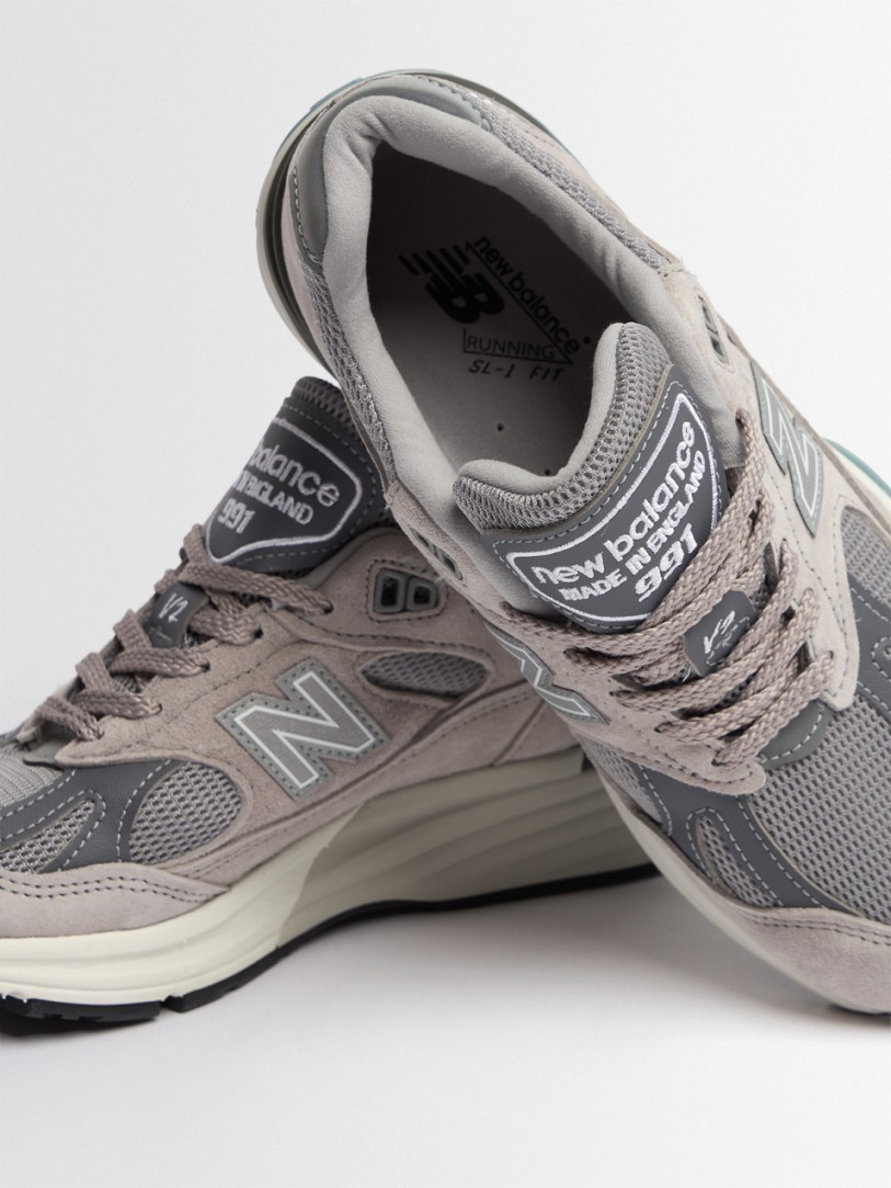 New Balance: 991 V2 Made in UK Sneaker