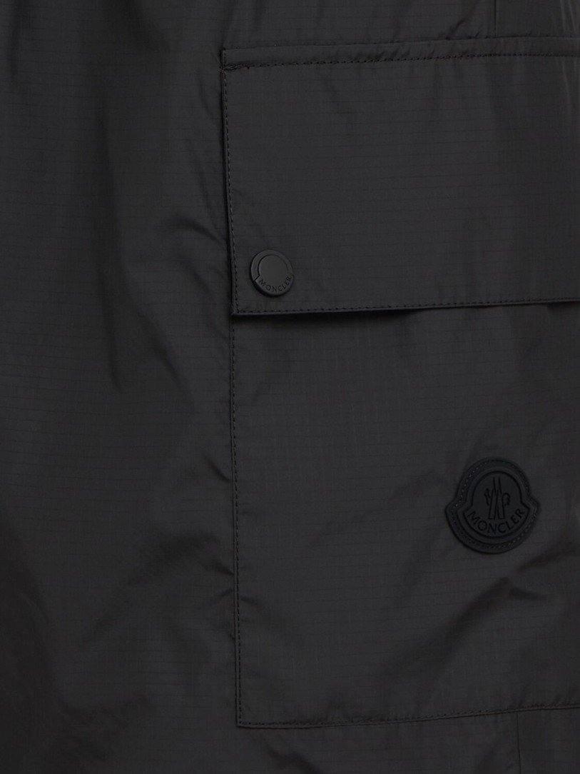 Moncler: Cargo shorts with side pockets