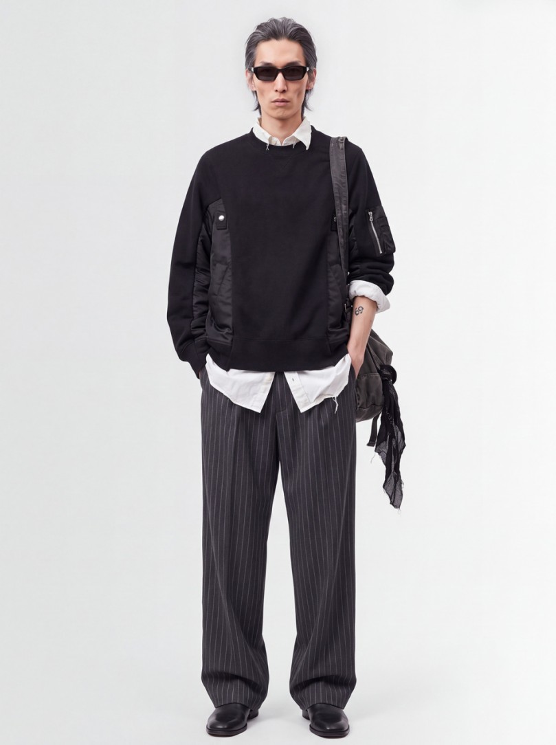 Sacai: Sudadera con cuello redondo y inserts de sarga de nailon