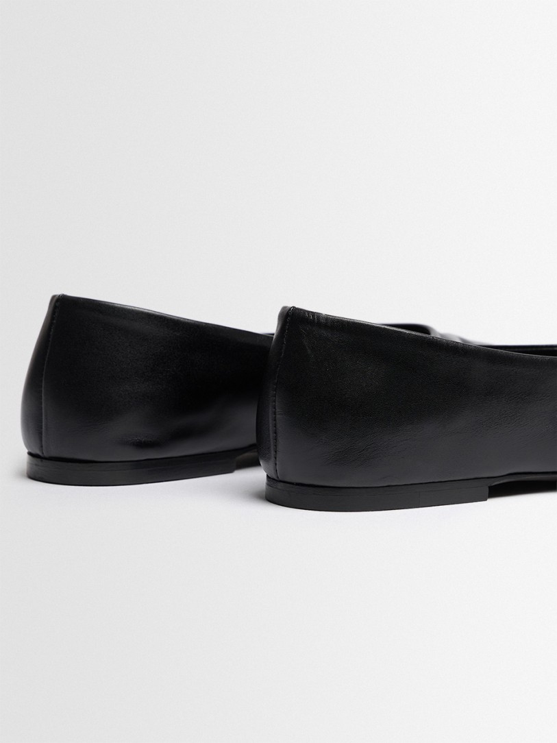Khaite: Marlene leather ballerina flats
