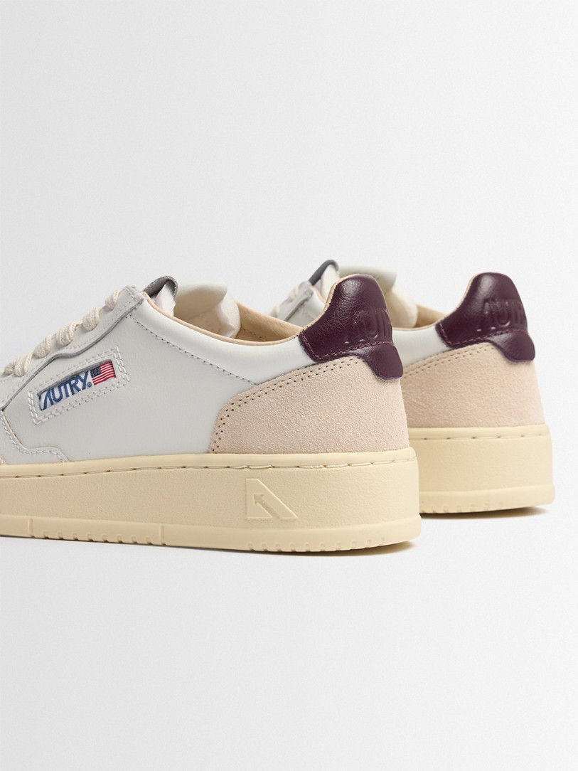 Autry: medalist low sneakers