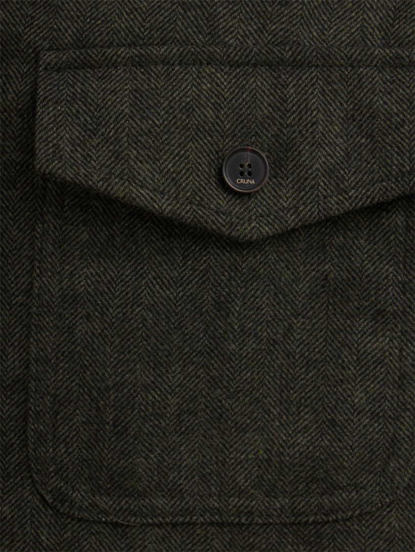 CRUNA: Overshirt with buttoned chest patch pock