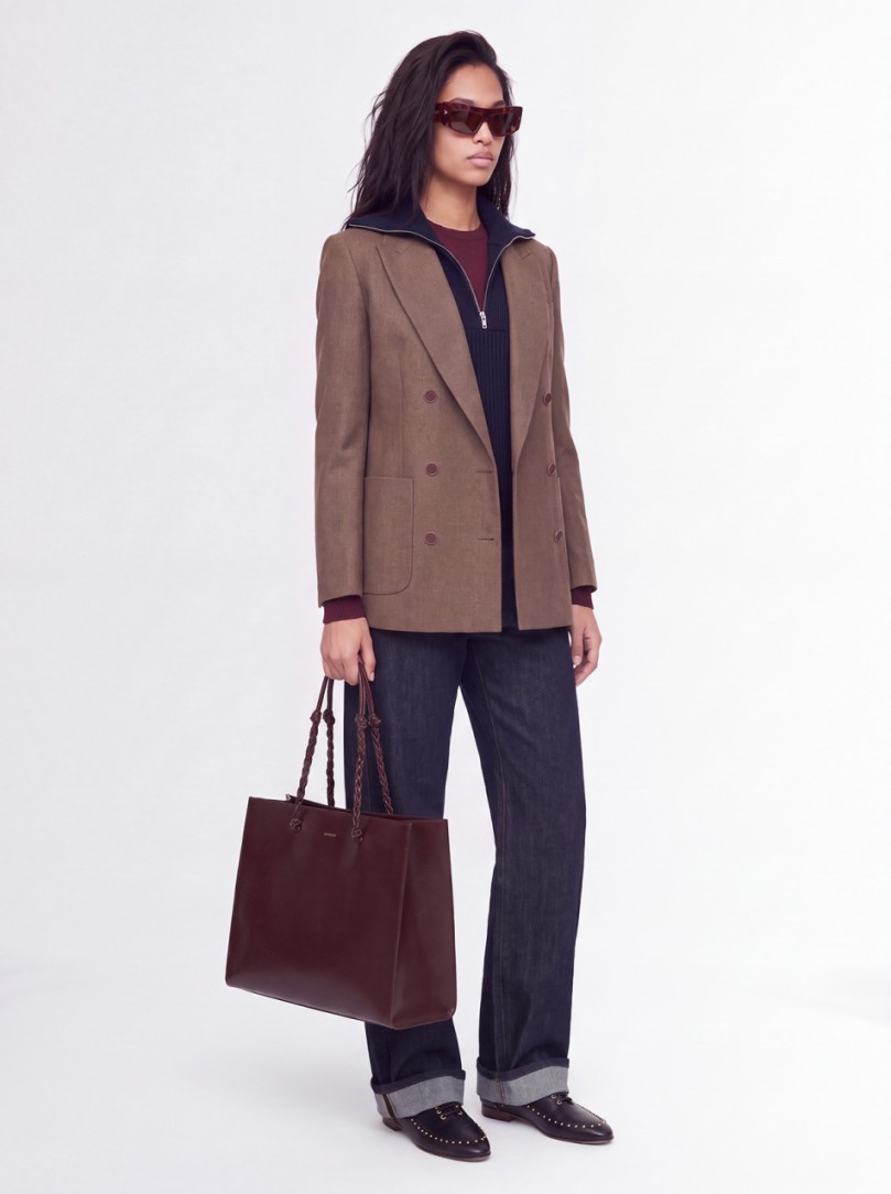 CRUNA: Blazer de doble botonadura oversized
