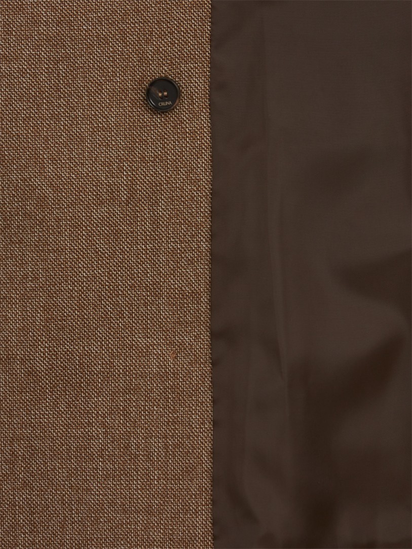 CRUNA: Blazer de doble botonadura oversized