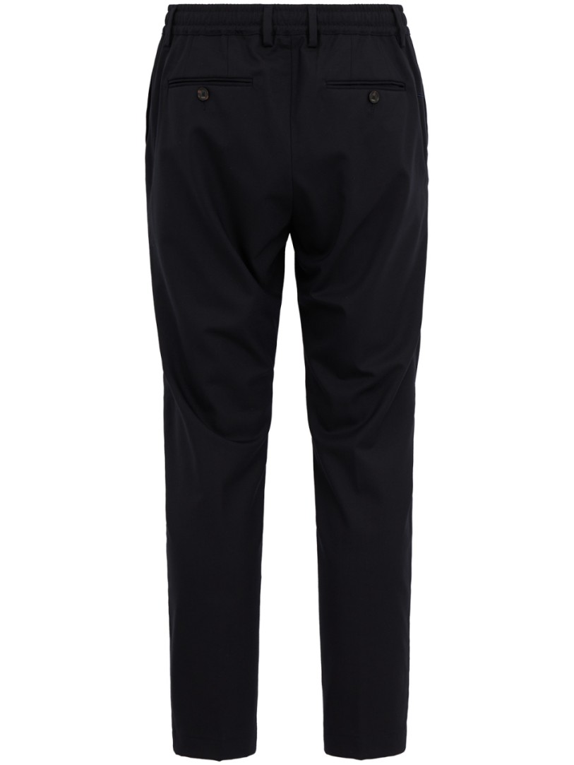 CRUNA: Single pleat slim tapered fit with elastane