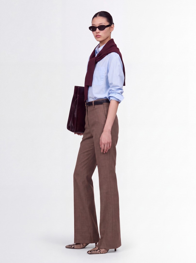 CRUNA: Pantalones acampanados ajustados