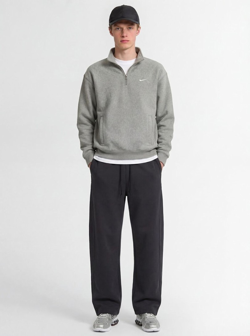Nike: Full Zip Hoodie