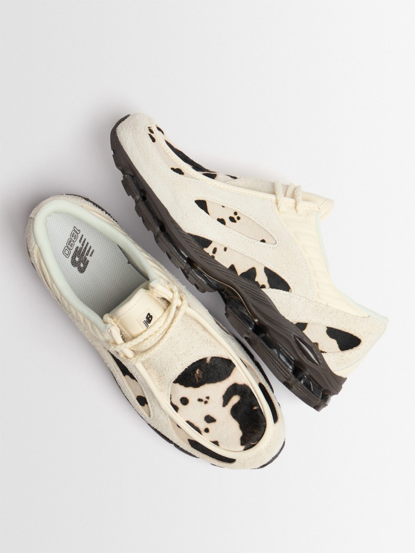New Balance: U1890 sneakers